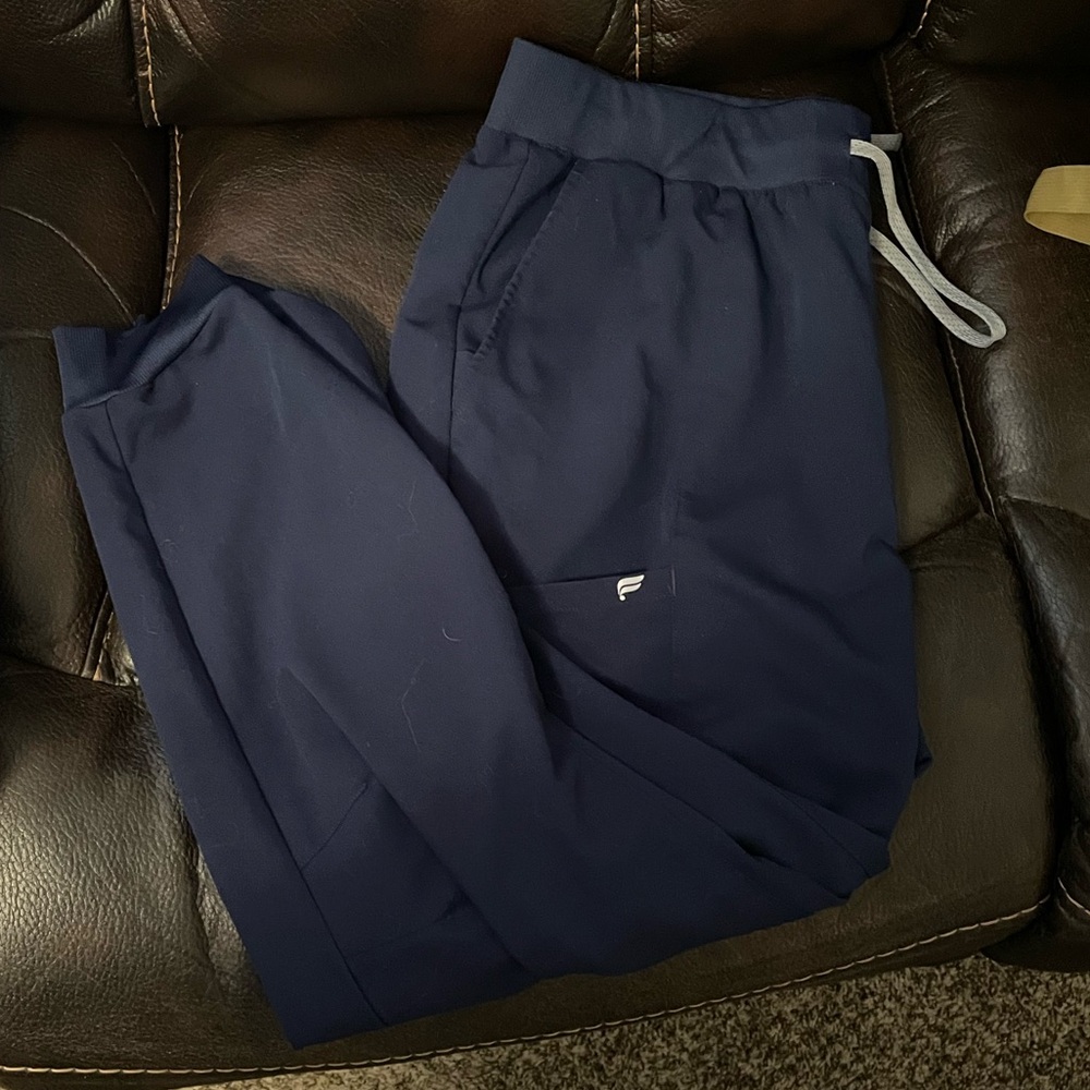 Fabletics On-Call Scrub Joggers